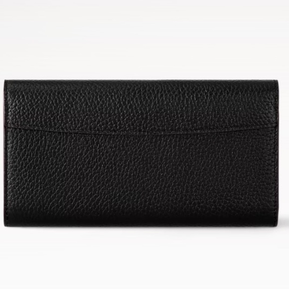 Louis Vuitton Taurillon Noir Capucines Wallet - Picture 2 of 14